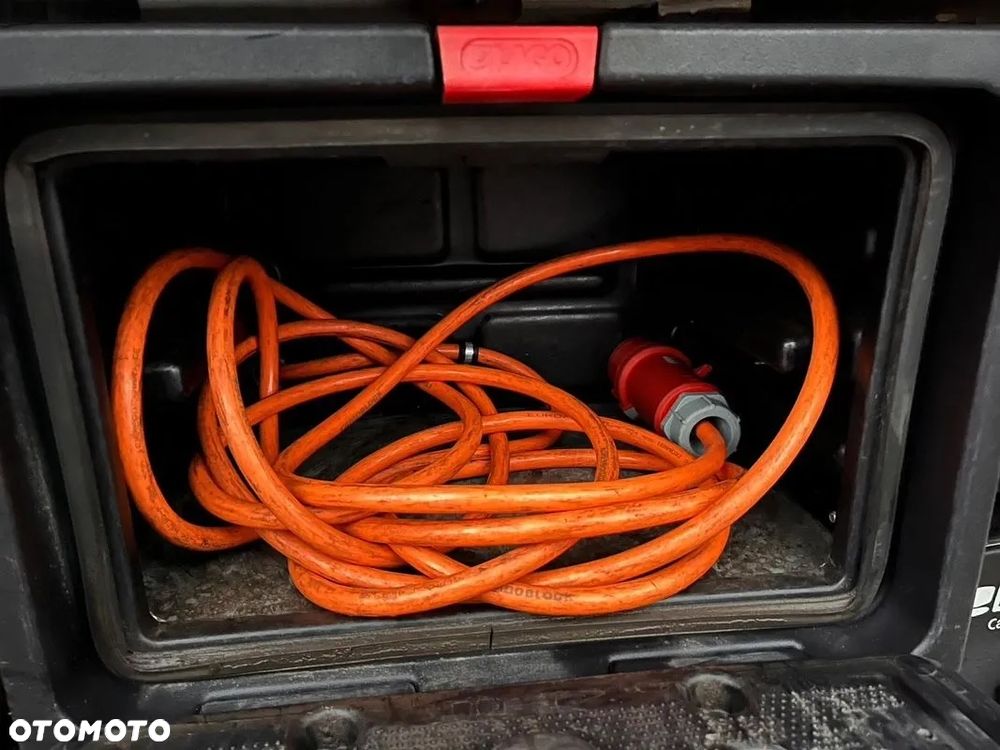 Mercedes-Benz ATEGO 1624L Chłodnia 6.15m | Drzwi | 2 x MultiTemp | Winda | Euro-6 - 29