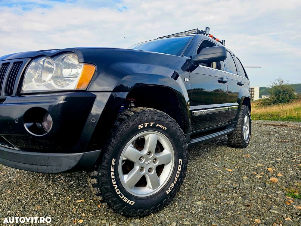 Jeep Grand Cherokee - 13