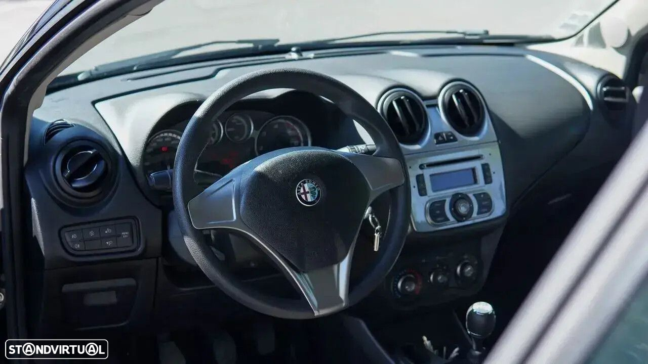 Alfa Romeo MiTo 1.3 JTD Distinctive - 30