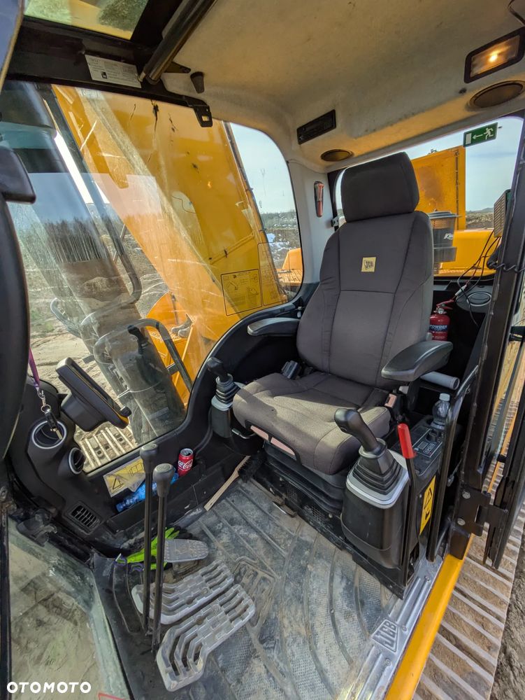 JCB JS370LR T4 - 7