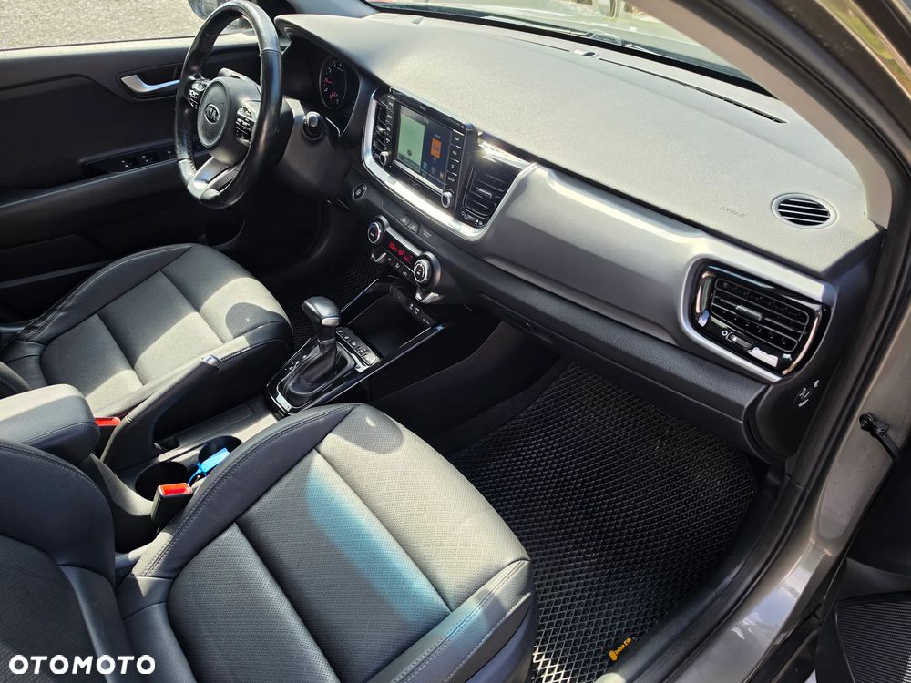 Kia Stonic 1.0 T-GDI DCT OPF Platinum Edition - 16
