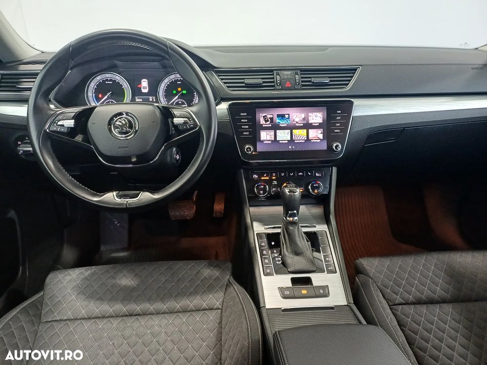 Skoda Superb 1.4 TSI PHEV Ambition - 8
