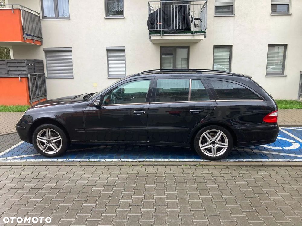 Mercedes-Benz Klasa E 220 CDI T Classic - 5