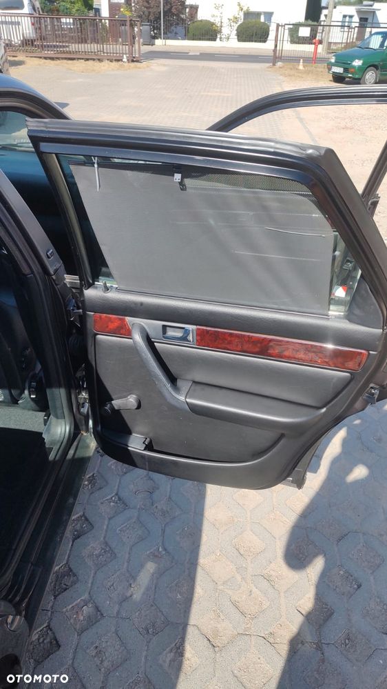 Audi 100 - 22
