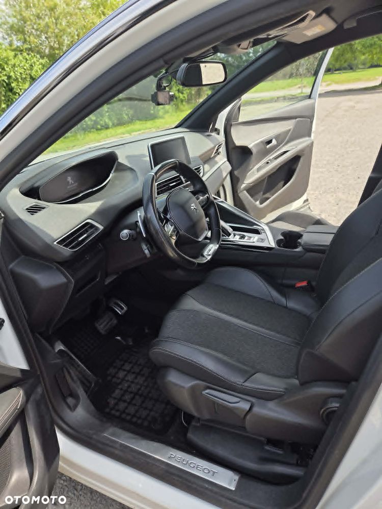 Peugeot 3008 1.5 BlueHDi GT Pack S&S EAT8 - 13