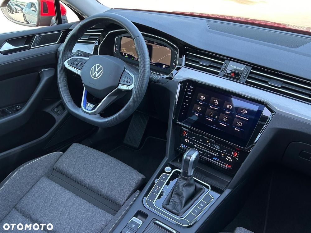 Volkswagen Passat Variant - 18