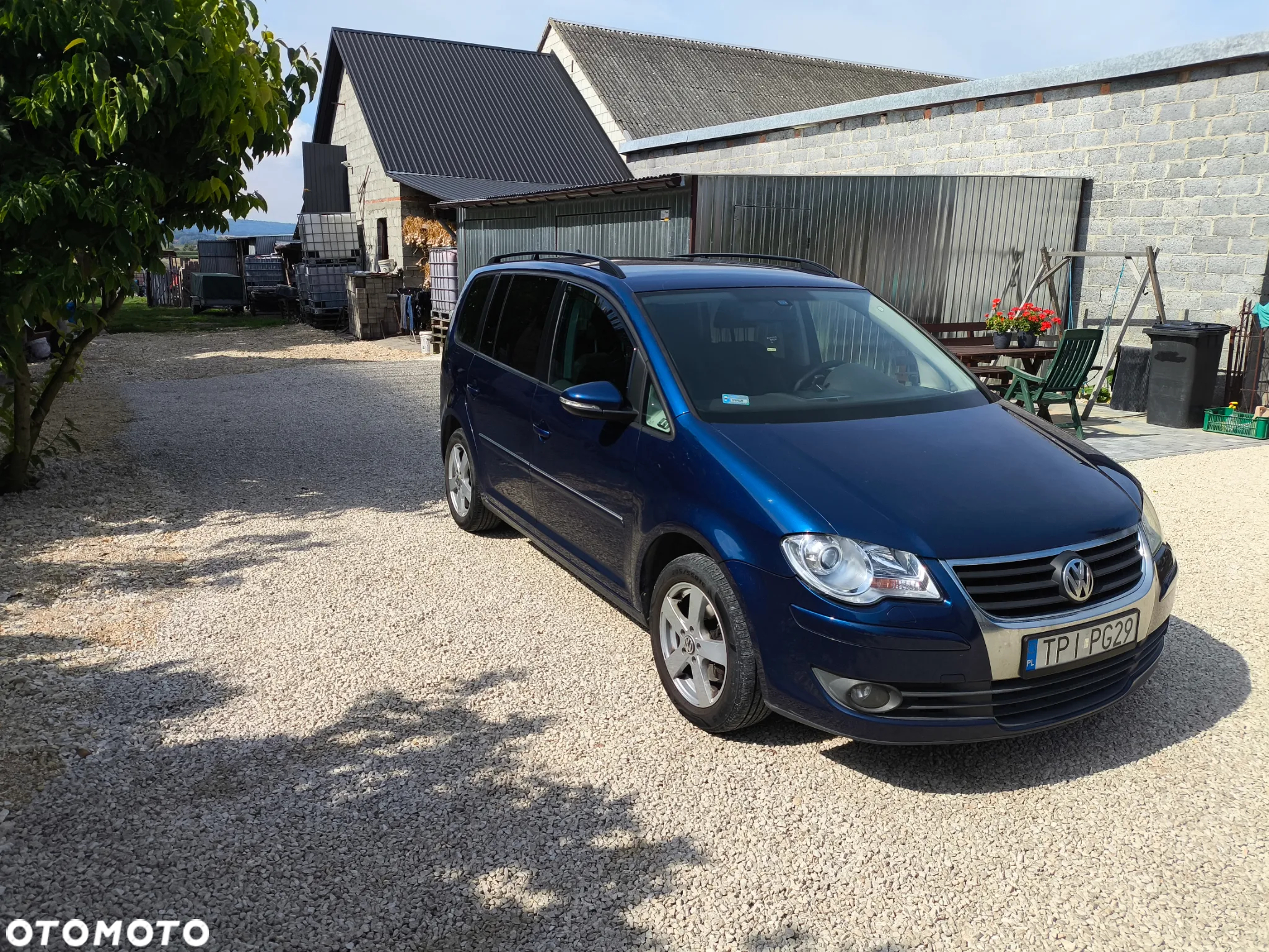 Volkswagen Touran - 9
