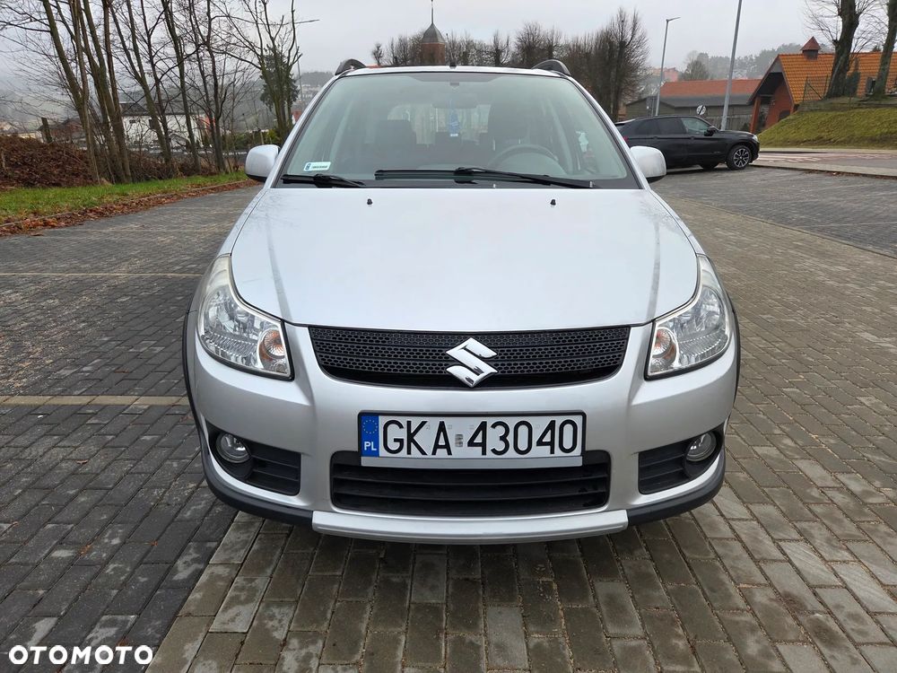 Suzuki SX4 1.6 VVT 4x4 Comfort - 2