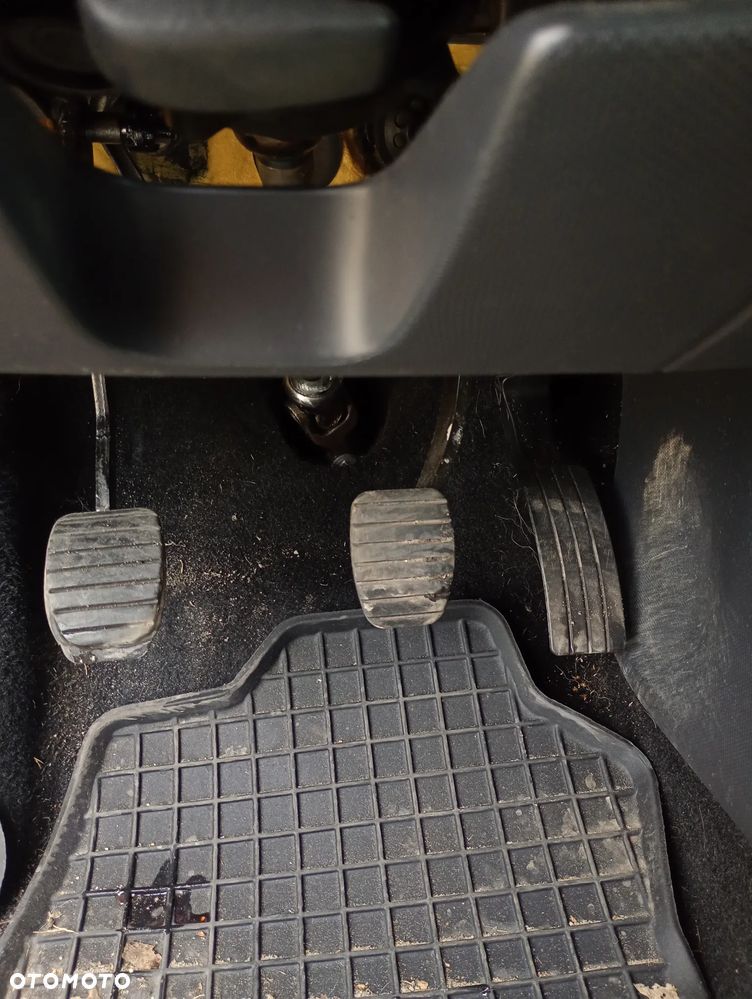 Renault Clio 1.5 dCi Dynamique - 17