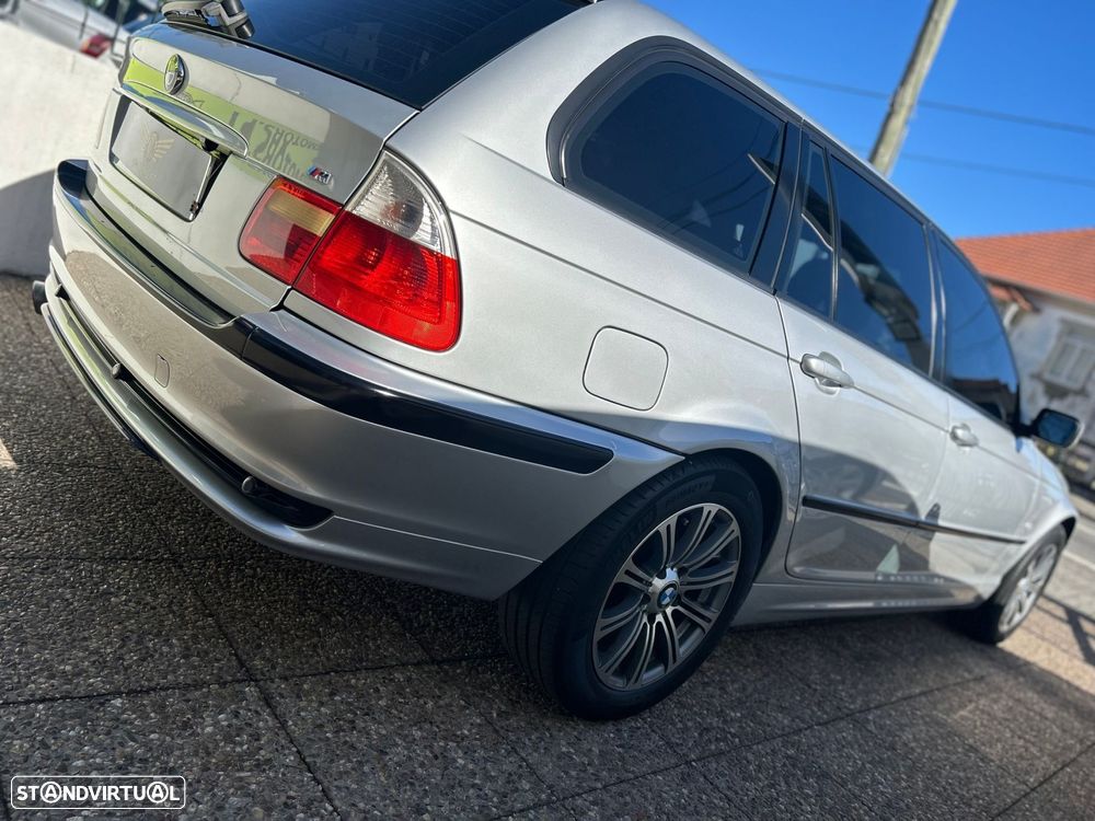 BMW 320 d Touring - 9