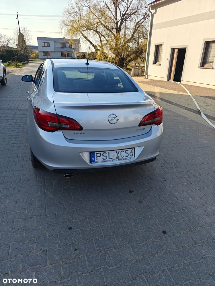 Opel Astra 1.4 T Active EU6 - 6