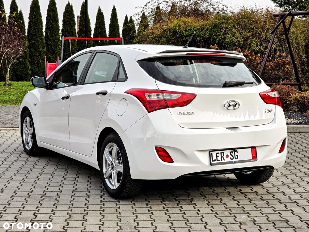 Hyundai i30 i30cw 1.4 CRDi Advantage - 8