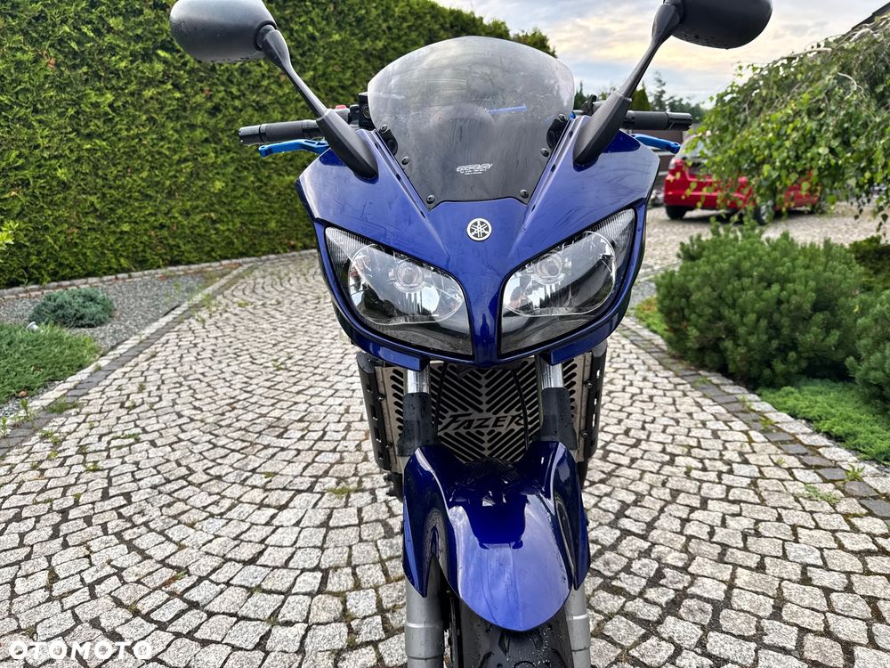 Yamaha FZS - 7