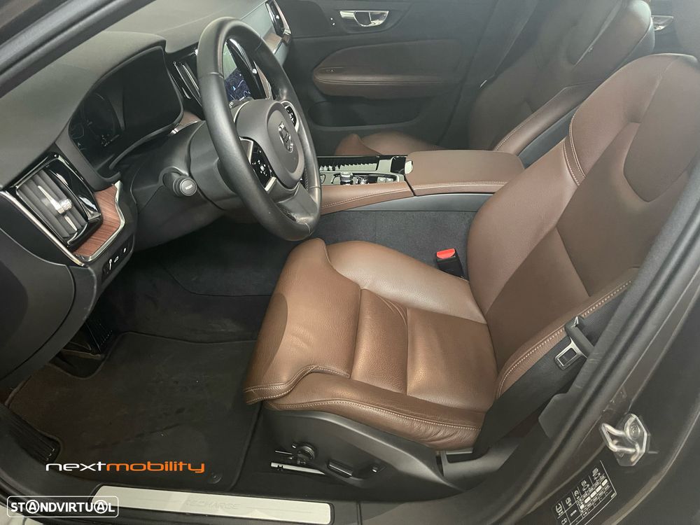 Volvo V60 2.0 T8 AWD TE Inscription - 15