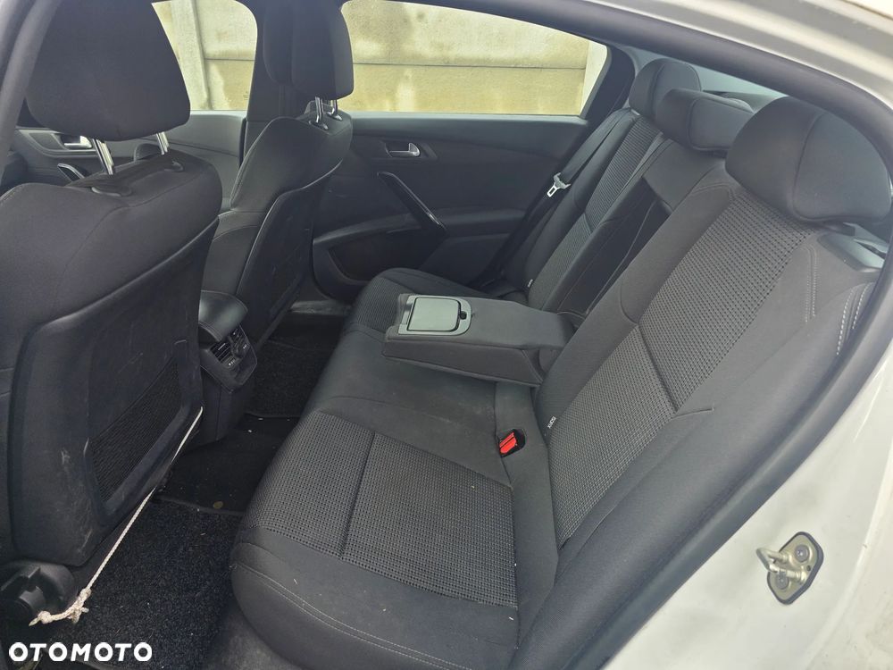 Peugeot 508 1.6 e-HDi Active S&S - 8