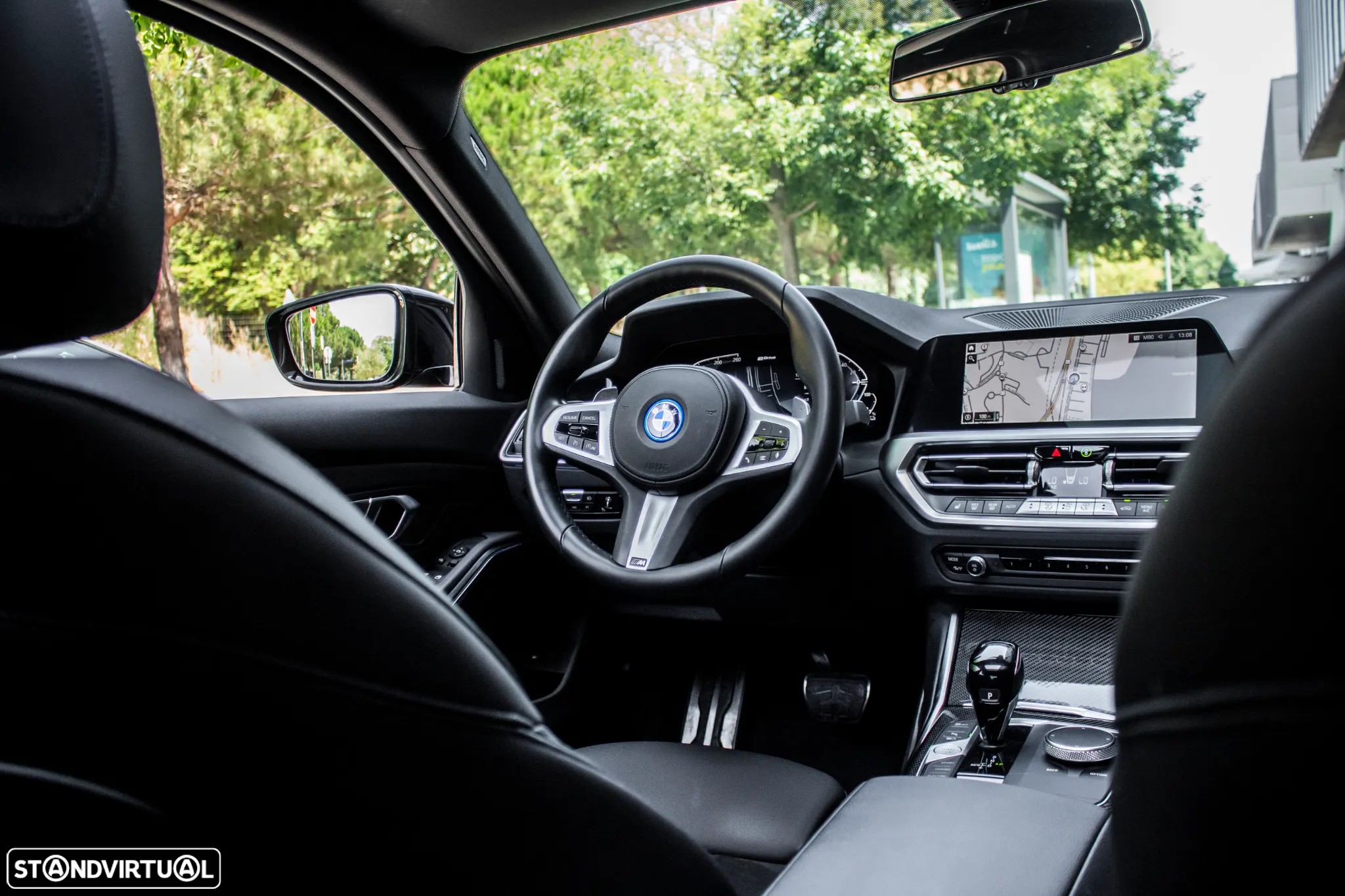 BMW 320 e Pack M Auto - 34