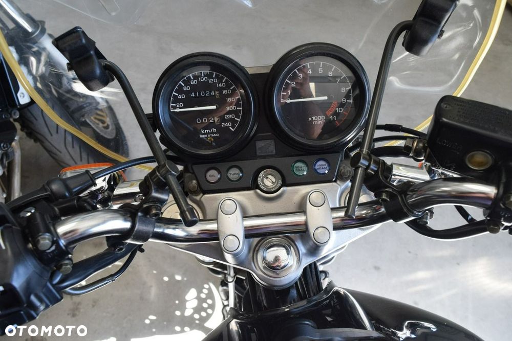 Honda CB - 13