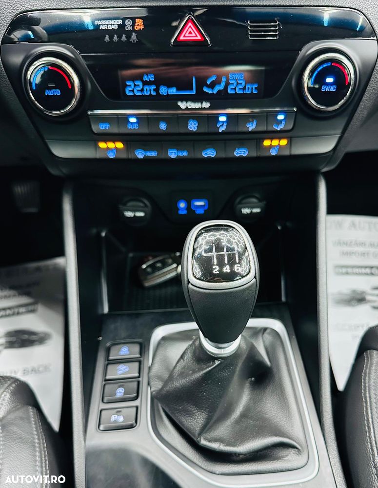 Hyundai Tucson blue 1.7 CRDi 2WD Passion Plus - 23