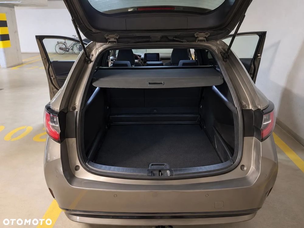 Toyota Corolla - 5