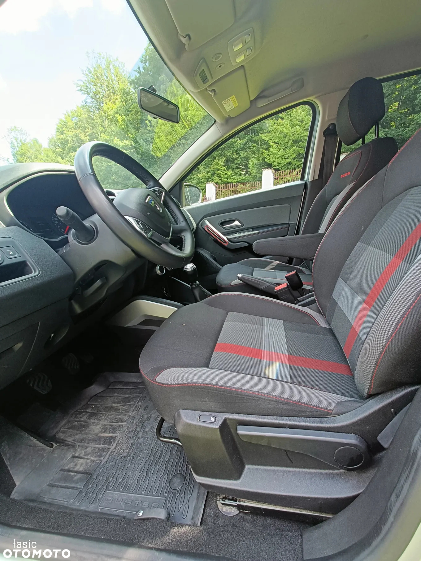 Dacia Duster 1.3 TCe FAP Prestige EU6d - 9