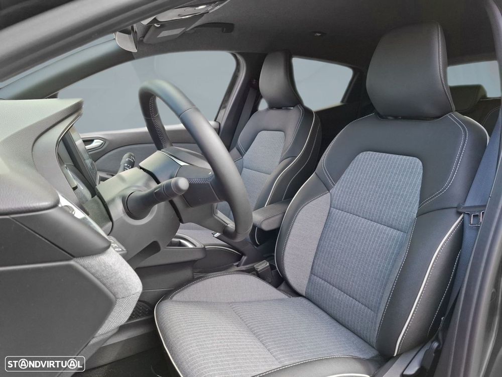 Renault Clio 1.0 TCe Techno - 11
