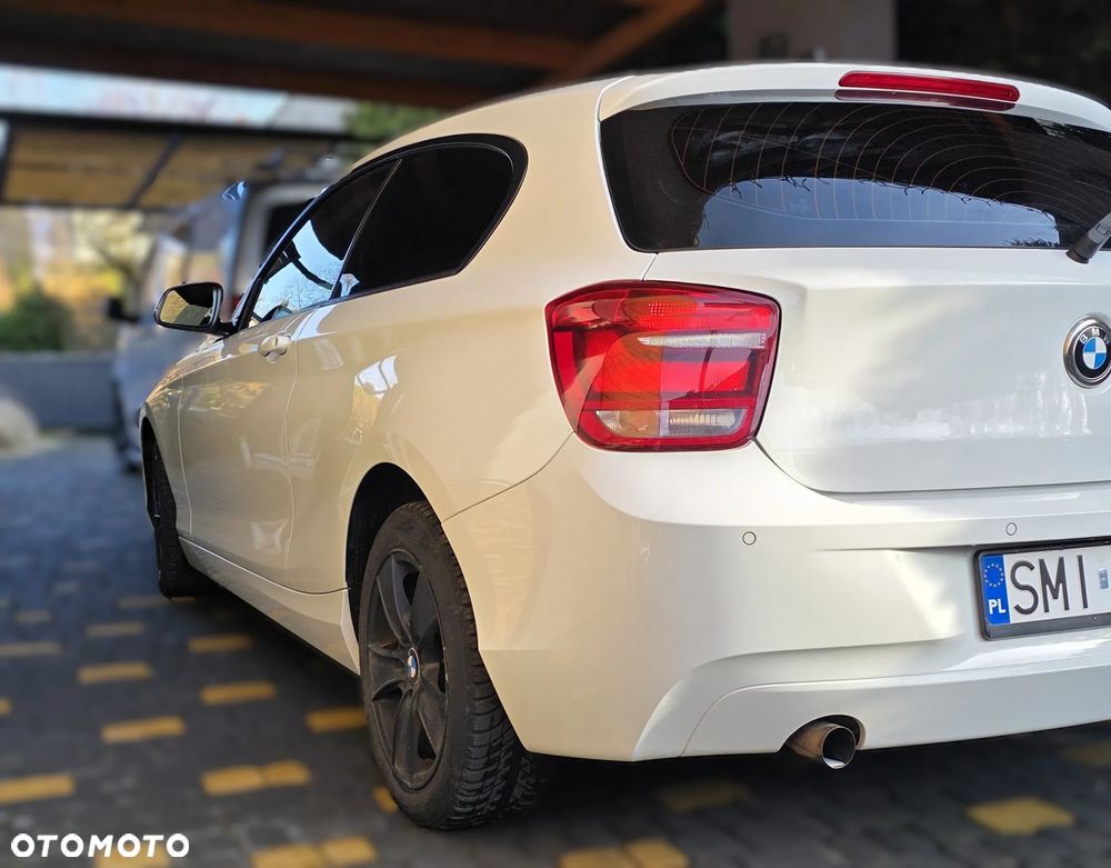 BMW Seria 1 114i - 2