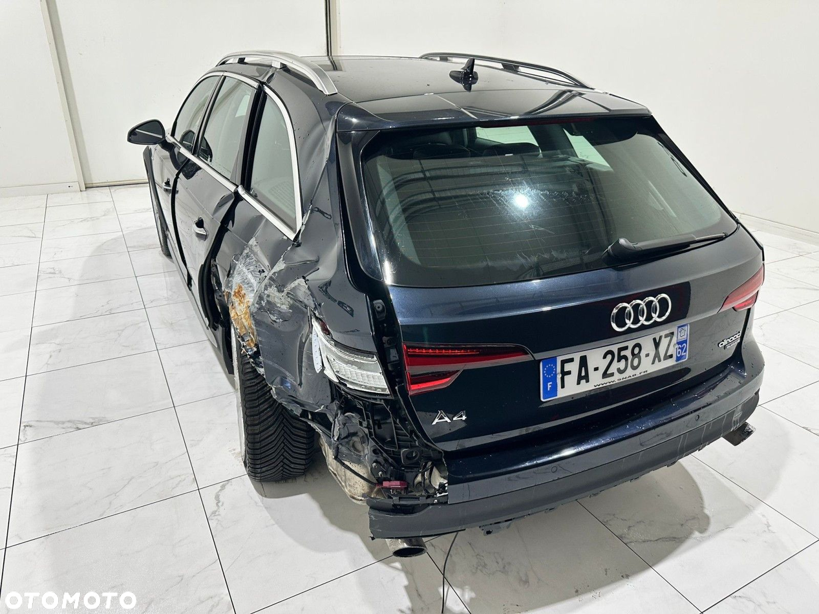 Audi A4 Allroad 2.0 TFSI Quattro S tronic - 16