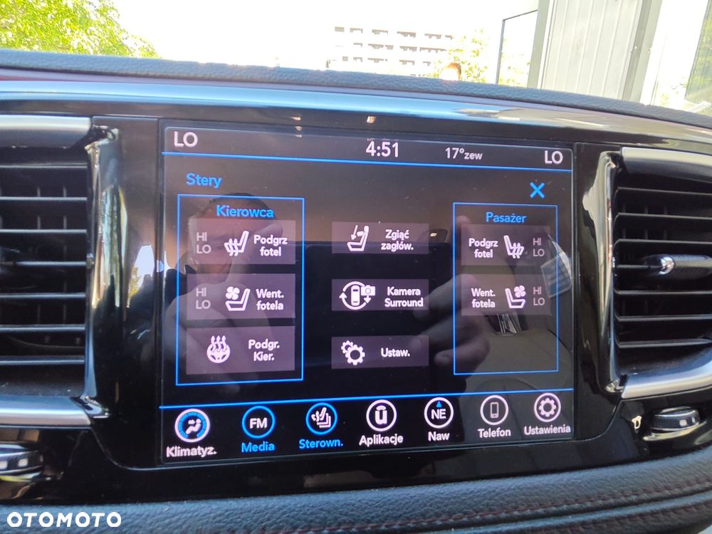 Chrysler Pacifica - 20