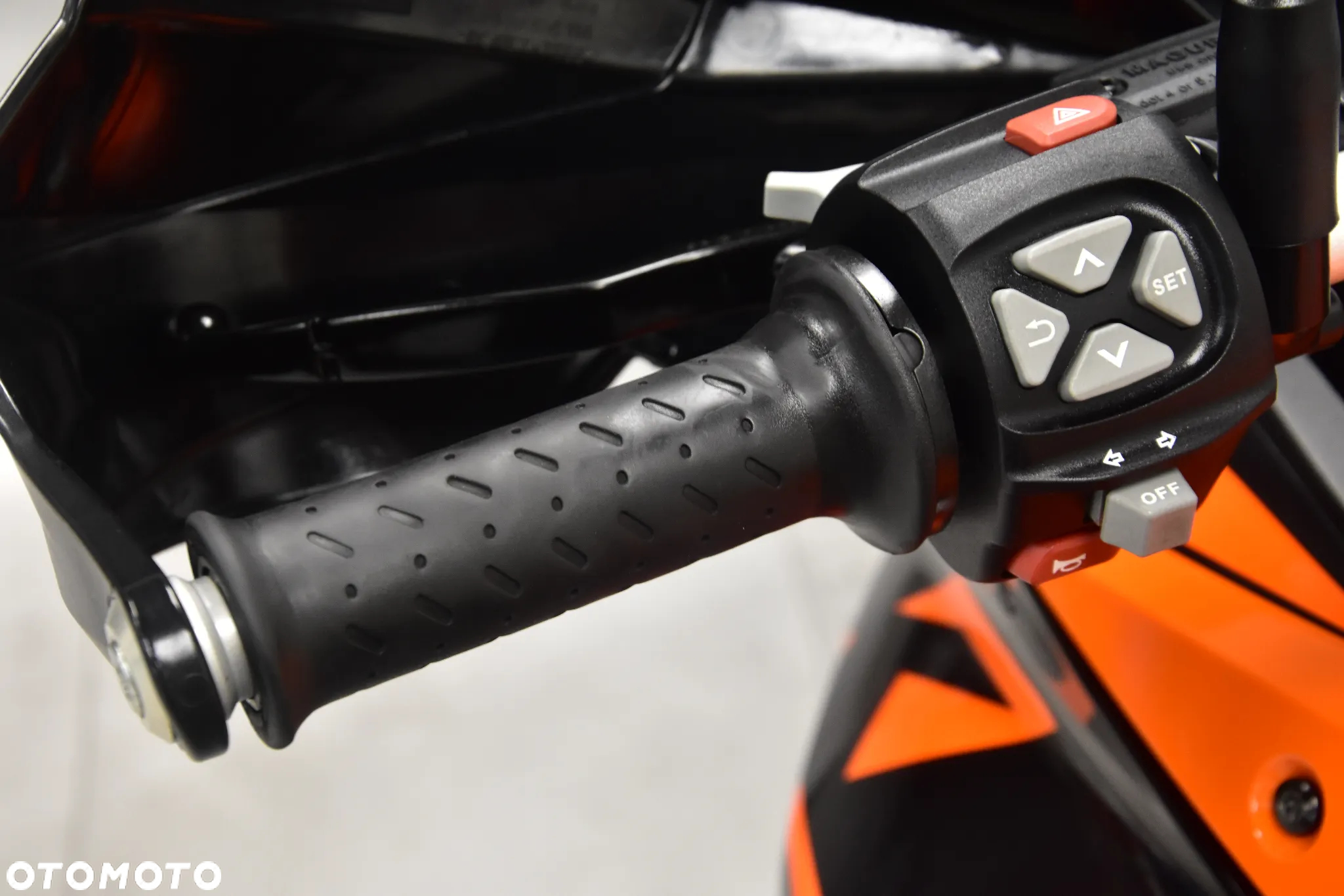 KTM Adventure - 18
