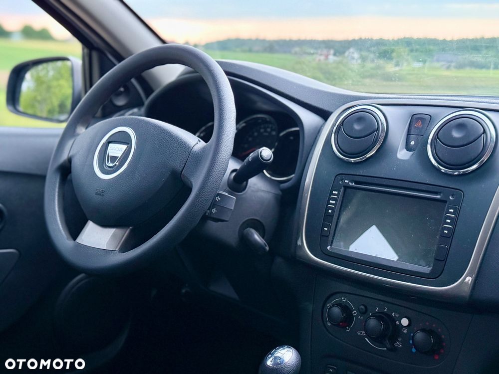 Dacia Sandero TCe 90 S&S Laureate - 24