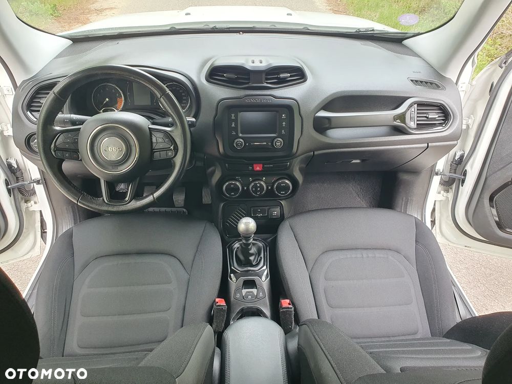 Jeep Renegade - 14