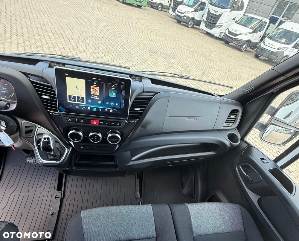 Iveco KONTENER Z WINDĄ - SKRZYNIA ZF AUTOMAT - STARA CENA 2026 - 36