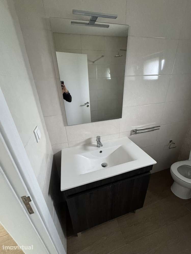 T3 Novo com terraço e acessibilidade - Grande imagem: 3/5