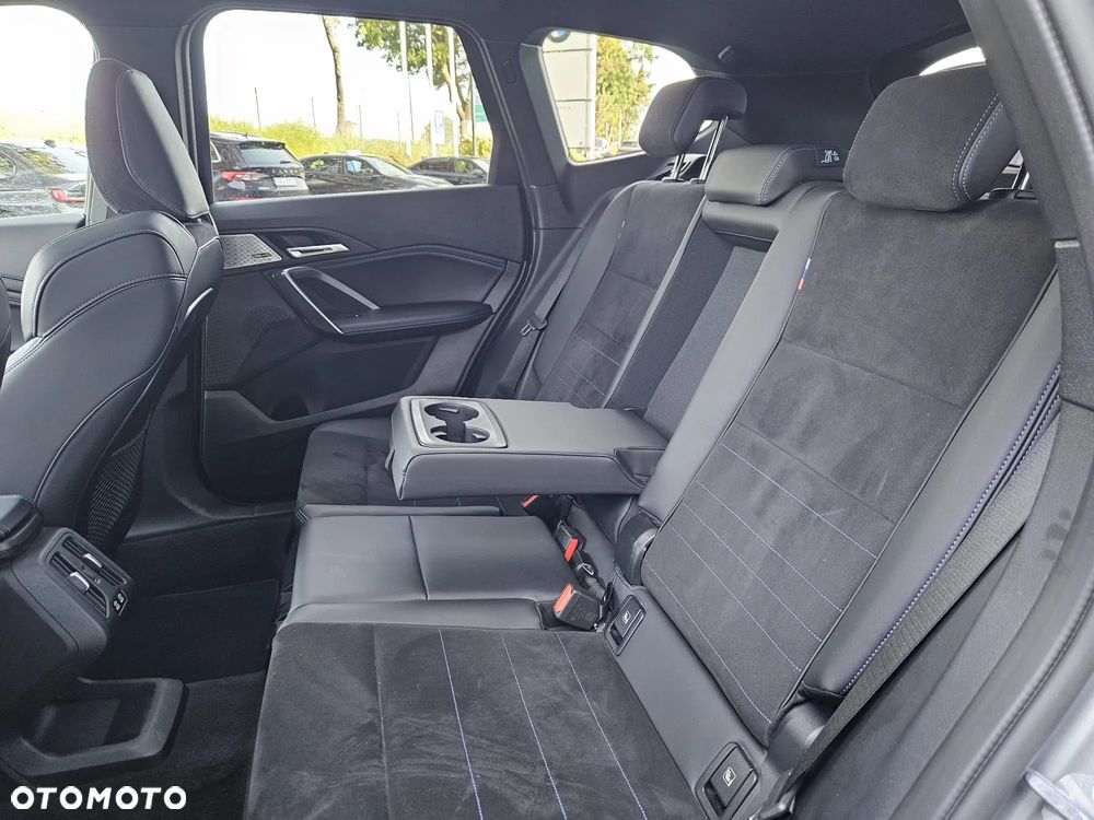 BMW X1 xDrive23i - 17