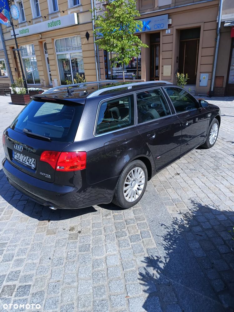 Audi A4 - 5