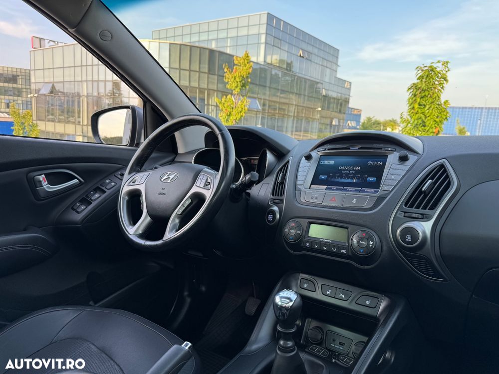 Hyundai ix35 - 24