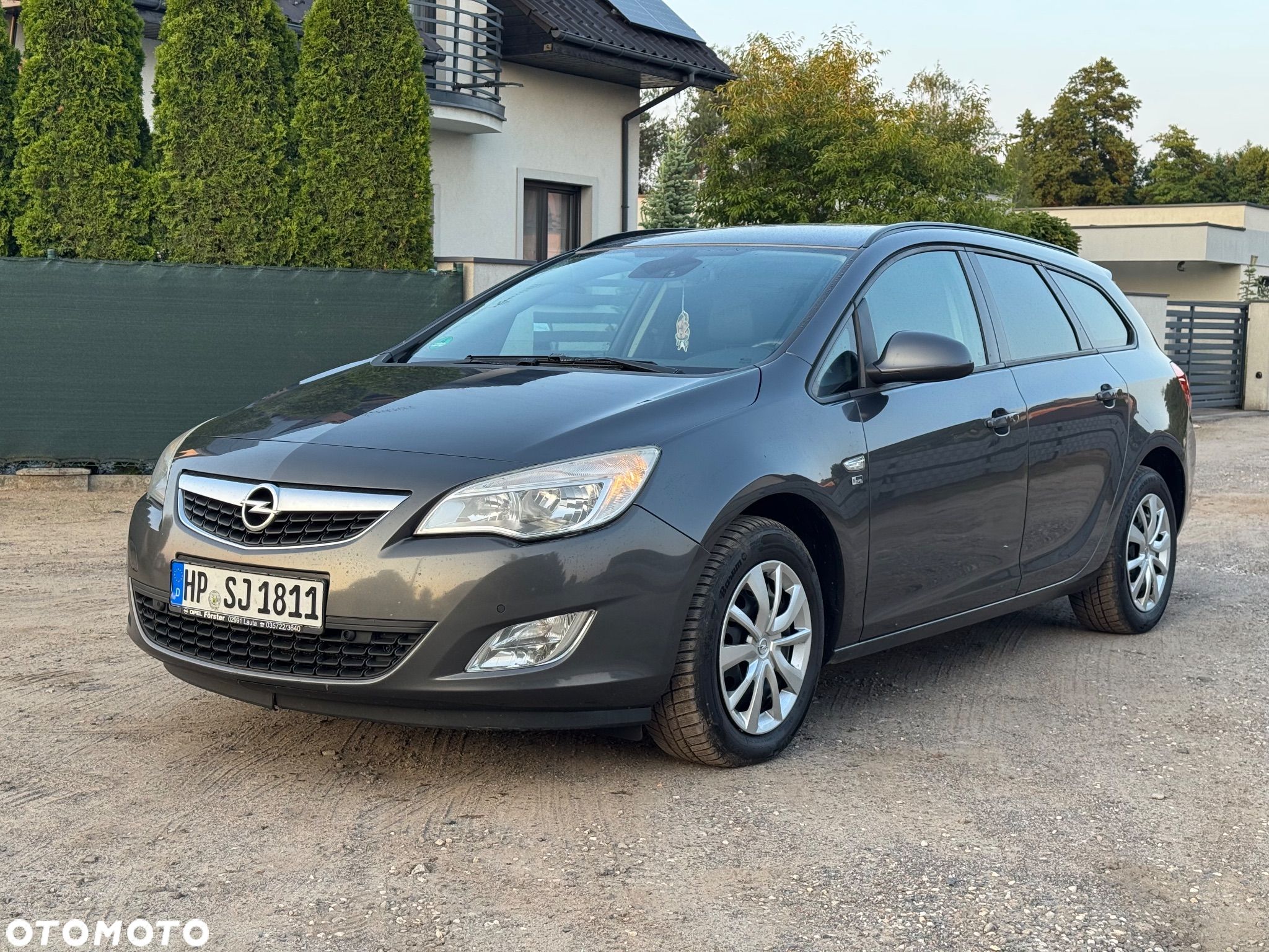 Opel Astra 2.0 CDTI DPF Automatik 150 Jahre - 1