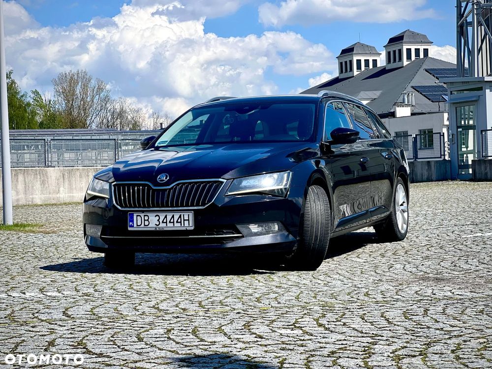 Skoda Superb 2.0 TDI Style - 4