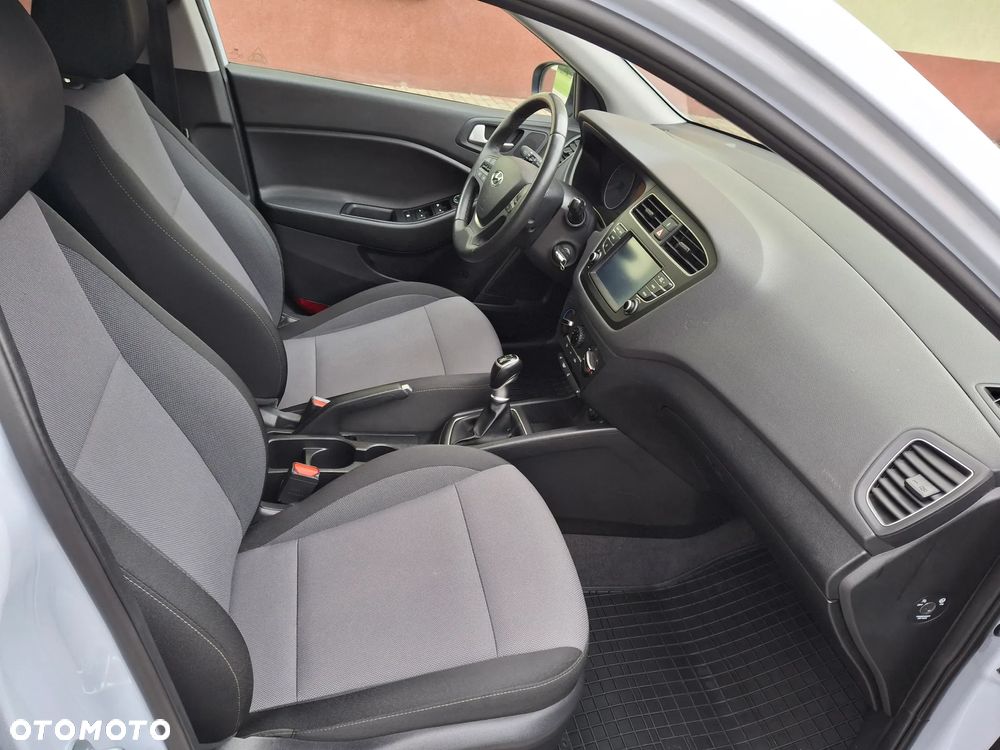 Hyundai i20 1.0 T-GDI YES Plus - 26