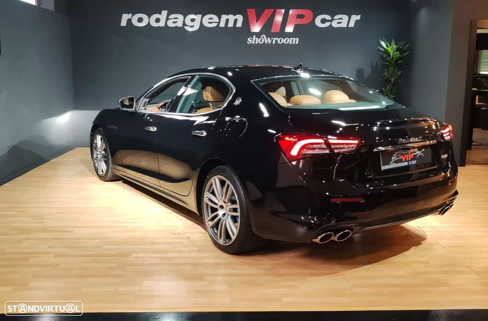 Maserati Ghibli - 6