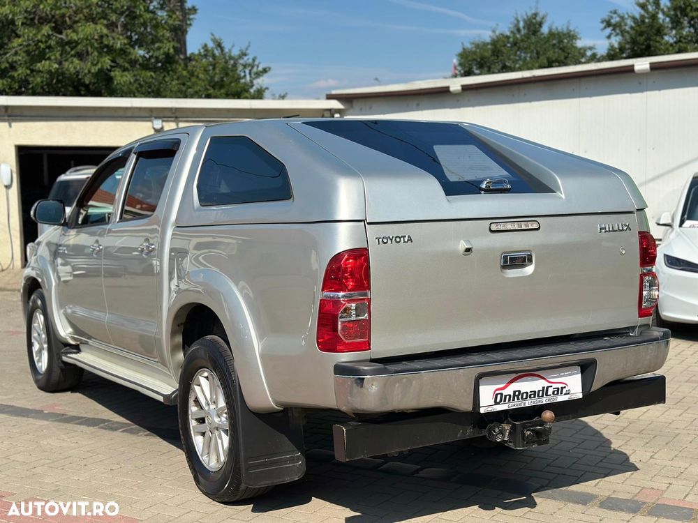 Toyota Hilux - 3