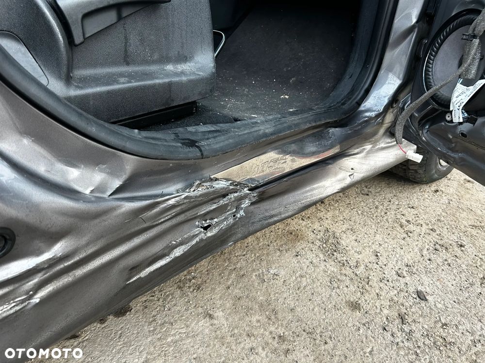 Renault Scenic Energy dCi 130 S&S Bose Edition - 18