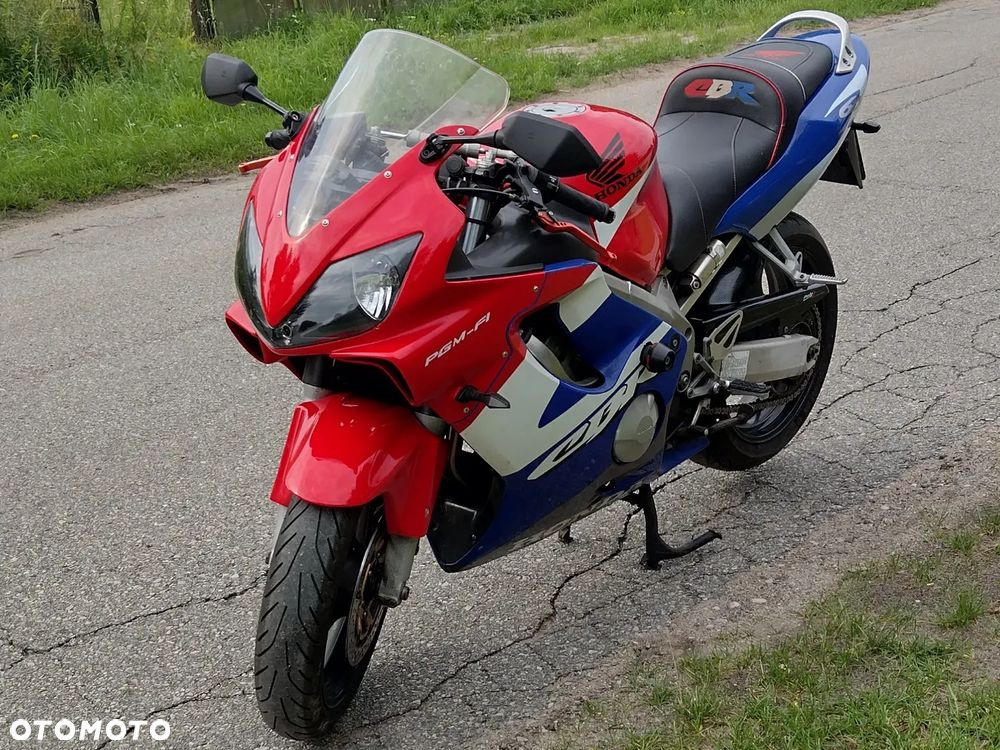 Honda CBR - 4