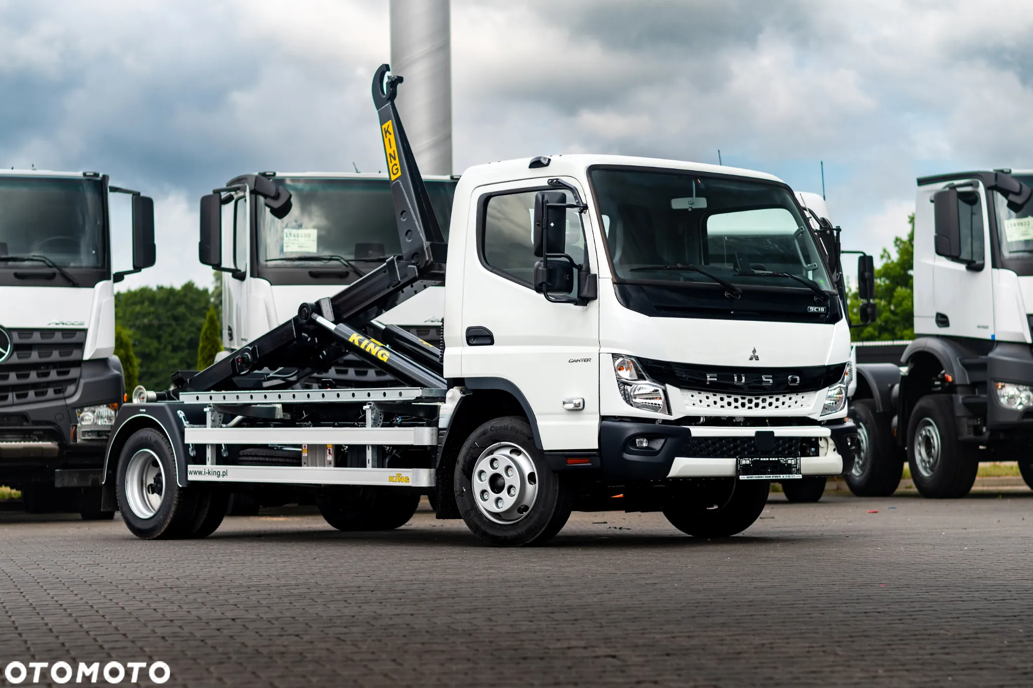FUSO Canter 9C18 AMT 4x2 - 3