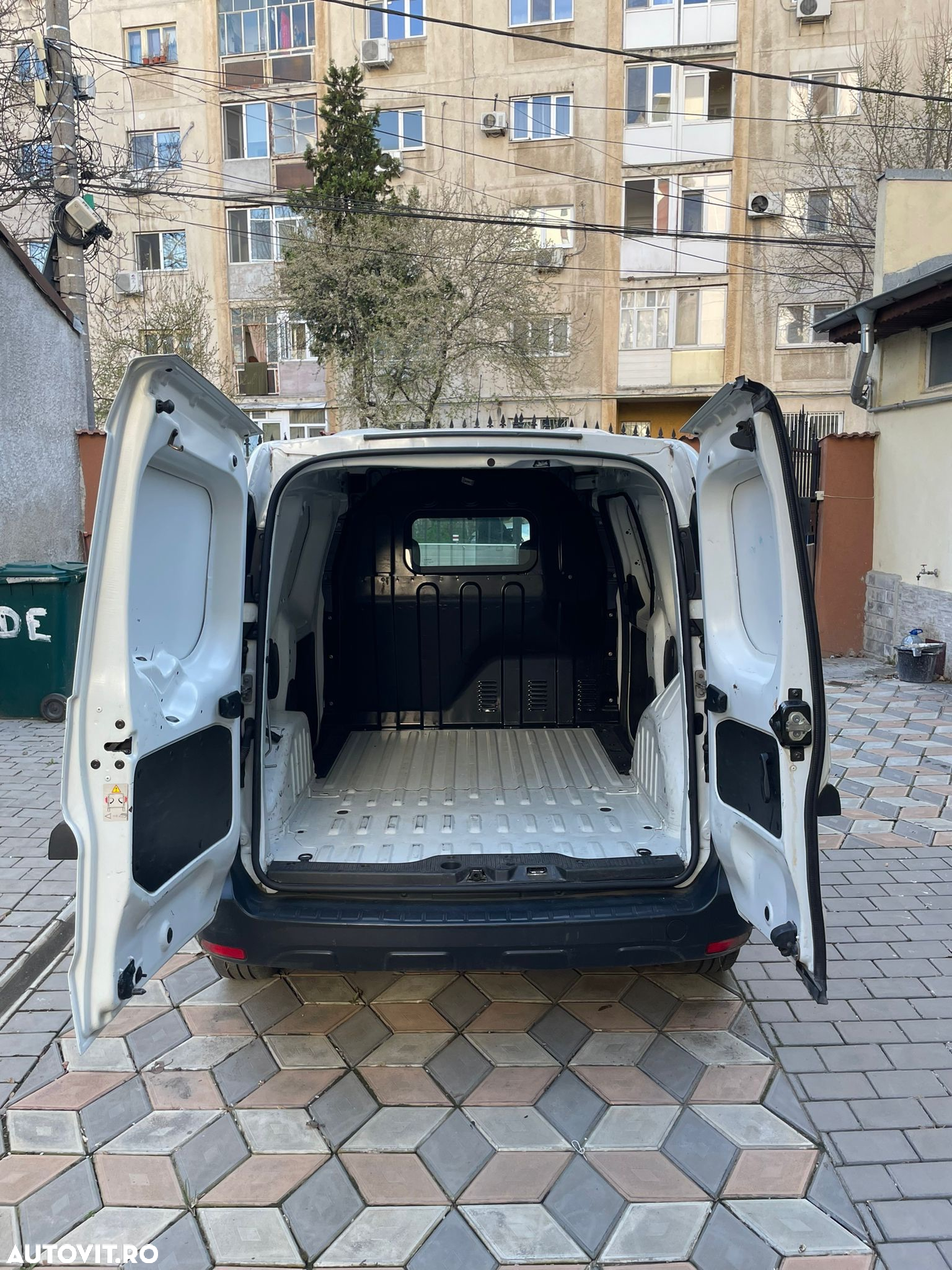 Dacia Dokker - 6