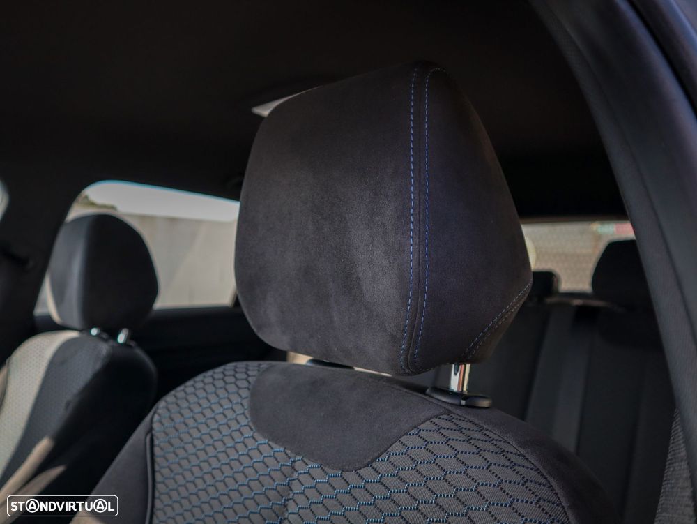BMW 116 d Pack M - 20