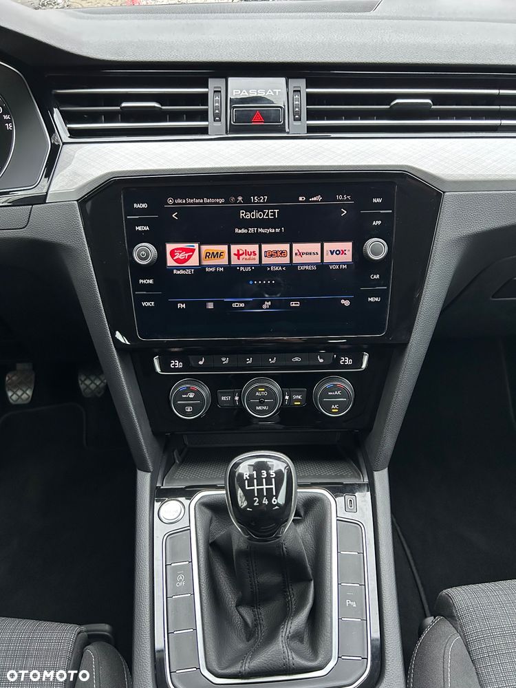 Volkswagen Passat 2.0 TDI EVO Business - 9