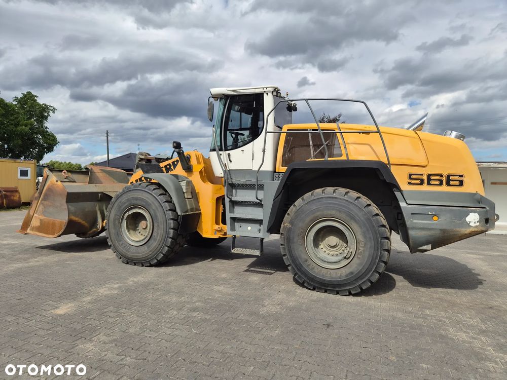 Liebherr L566 566 - 3