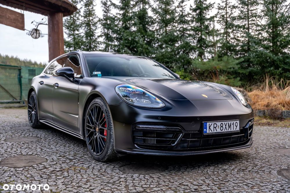 Porsche Panamera - 11
