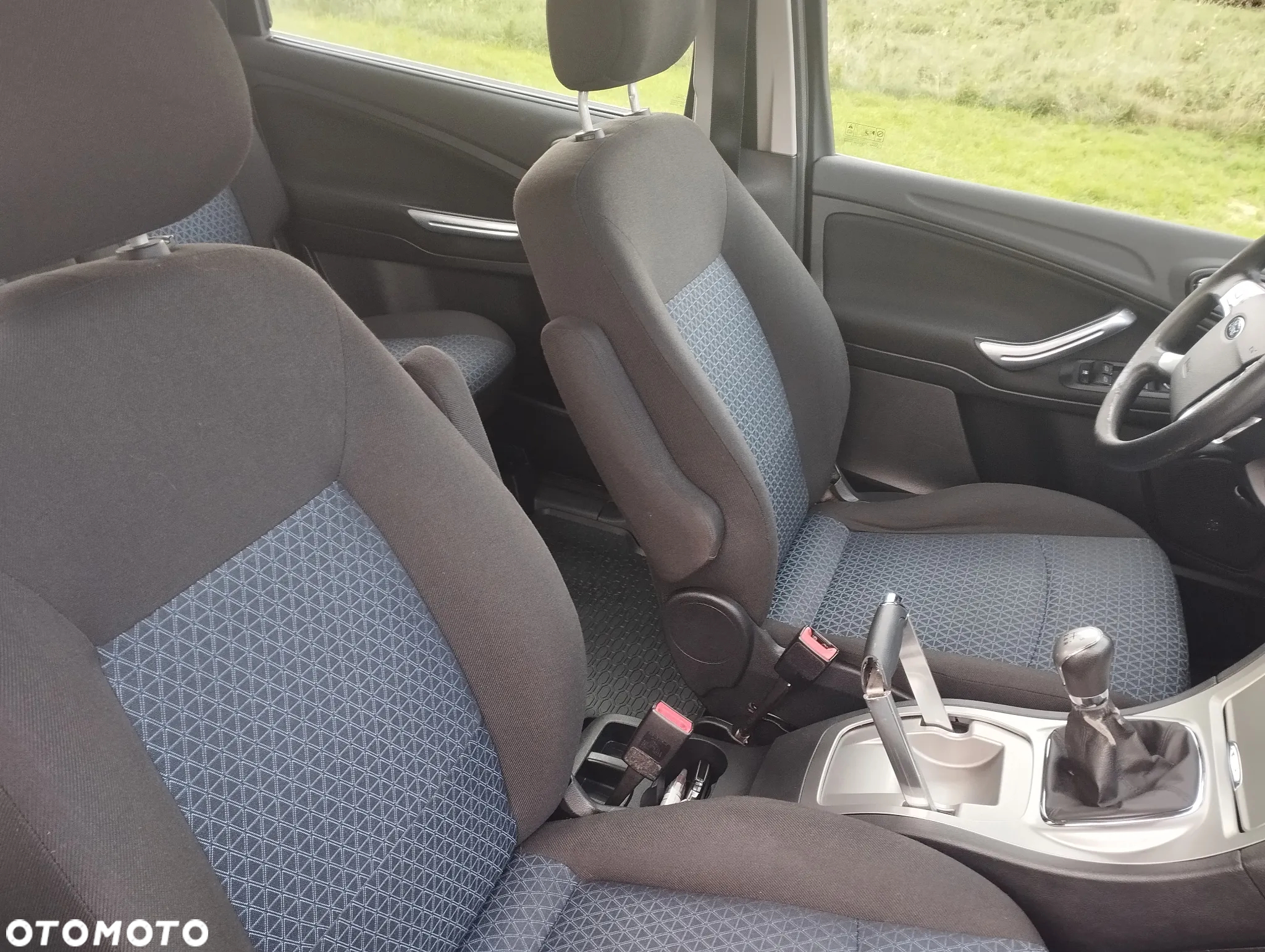 Ford Galaxy 2.0 Ambiente - 12